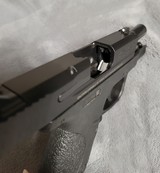 SMITH & WESSON M&P 9 SHIELD - 2 of 4