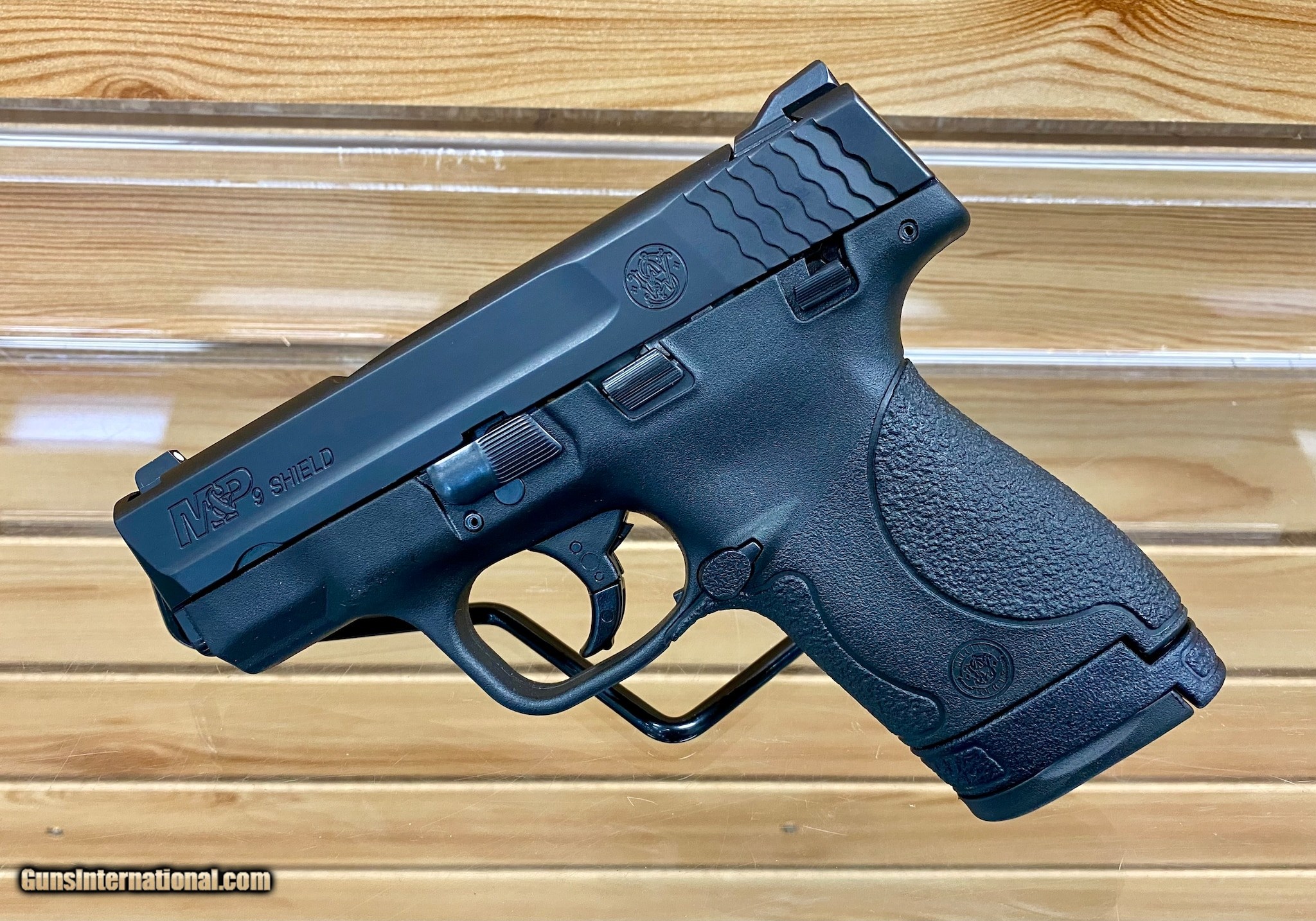 SMITH & WESSON M&P 9 sheild