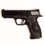 SMITH & WESSON M&P40 - 2 of 4