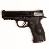 SMITH & WESSON M&P40 - 1 of 4