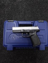 SMITH & WESSON SW9VE 9MM LUGER (9X19 PARA) - 1 of 4