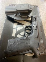 SMITH & WESSON M&P 380 SHIELD EZ - 2 of 6