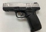 SMITH & WESSON SD40 VE - 2 of 5