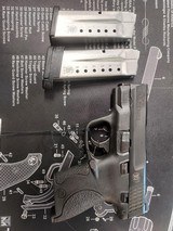 SMITH & WESSON M&P SHIELD - 2 of 4