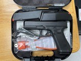 GLOCK 17 G17 Gen5 - 1 of 2
