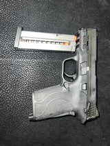 SMITH & WESSON M&P 9 SHIELD EZ M.20 - 2 of 3