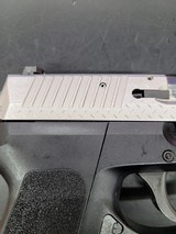 SIG SAUER SP2022 STAINLESS - 5 of 7