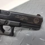 GLOCK g22 22 gen 3 POLICE TRADE-IN - 2 of 6