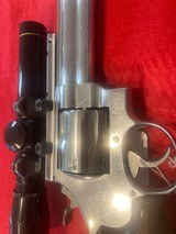 SMITH & WESSON 629-4 CLASSIC DX - 2 of 7
