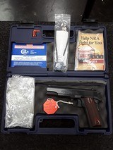 COLT 1911 GOVERNMENT 38 SUPER SERIES 70 - 2 of 5
