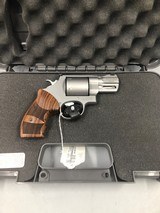 SMITH & WESSON 629-6 - 2 of 4