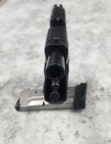 SMITH & WESSON M&P40 SHIELD - 5 of 5