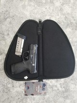 SMITH & WESSON M&P40 SHIELD - 1 of 5