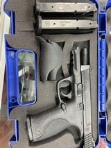 SMITH & WESSON M&P 40 - 4 of 7