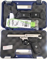 SMITH & WESSON SW22 VICTORY - 1 of 3