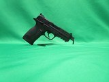 SMITH & WESSON M&P22 COMPACT - 2 of 7
