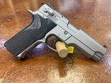 SMITH & WESSON MOD 4006 - 3 of 5