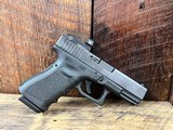 GLOCK G19 W/ VORTEX VENOM - 2 of 4