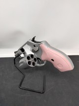 SMITH & WESSON 637-2 Airweight .38spl 637 Pink - 2 of 5