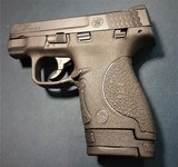 SMITH & WESSON M&P Shield 9 - 4 of 6