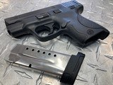 SMITH & WESSON M&P 9 SHIELD - 3 of 5