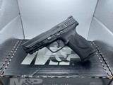 SMITH & WESSON M&P9 M2.0 - 2 of 4