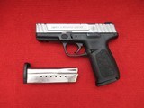 SMITH & WESSON SD9 VE 9MM LUGER (9X19 PARA) - 2 of 3