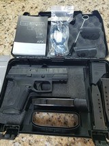 BERETTA APX - 2 of 7