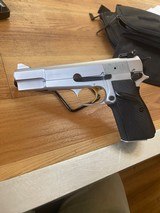 BROWNING HI POWER (BELGIAN) - 1 of 7