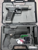 CANIK TP9SFx - 1 of 3