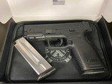 SPRINGFIELD ARMORY XD-9 9MM LUGER (9X19 PARA) - 3 of 4