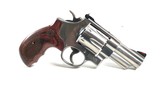 SMITH & WESSON 629-6 Combat Magnum - 1 of 3