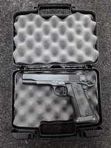 ROCK ISLAND ARMORY M1911 AS FS- TACT. 2 2011 10MM/.40 S&W - 1 of 5