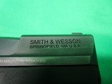SMITH & WESSON M&P40 SHIELD - 5 of 7