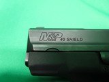 SMITH & WESSON M&P40 SHIELD - 4 of 7