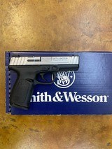 SMITH & WESSON SD9 VE - 1 of 1
