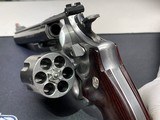 SMITH & WESSON 629 - 2 of 7