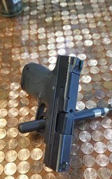 SMITH & WESSON M&P 9 sheild - 3 of 7