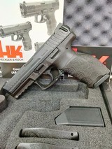 HECKLER & KOCH HK VP9 - 2 of 3