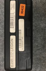 SIG SAUER P229 LEGION - 5 of 5