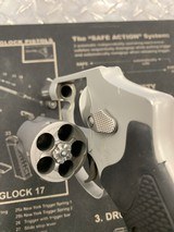 SMITH & WESSON MODEL 642-1 PRO SERIES - 3 of 4