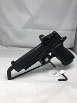 SIG SAUER P320 - 1 of 8