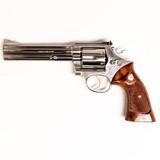 SMITH & WESSON MODEL 686 - 2 of 5