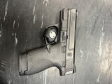 SMITH & WESSON M&P 9 SHIELD - 4 of 5