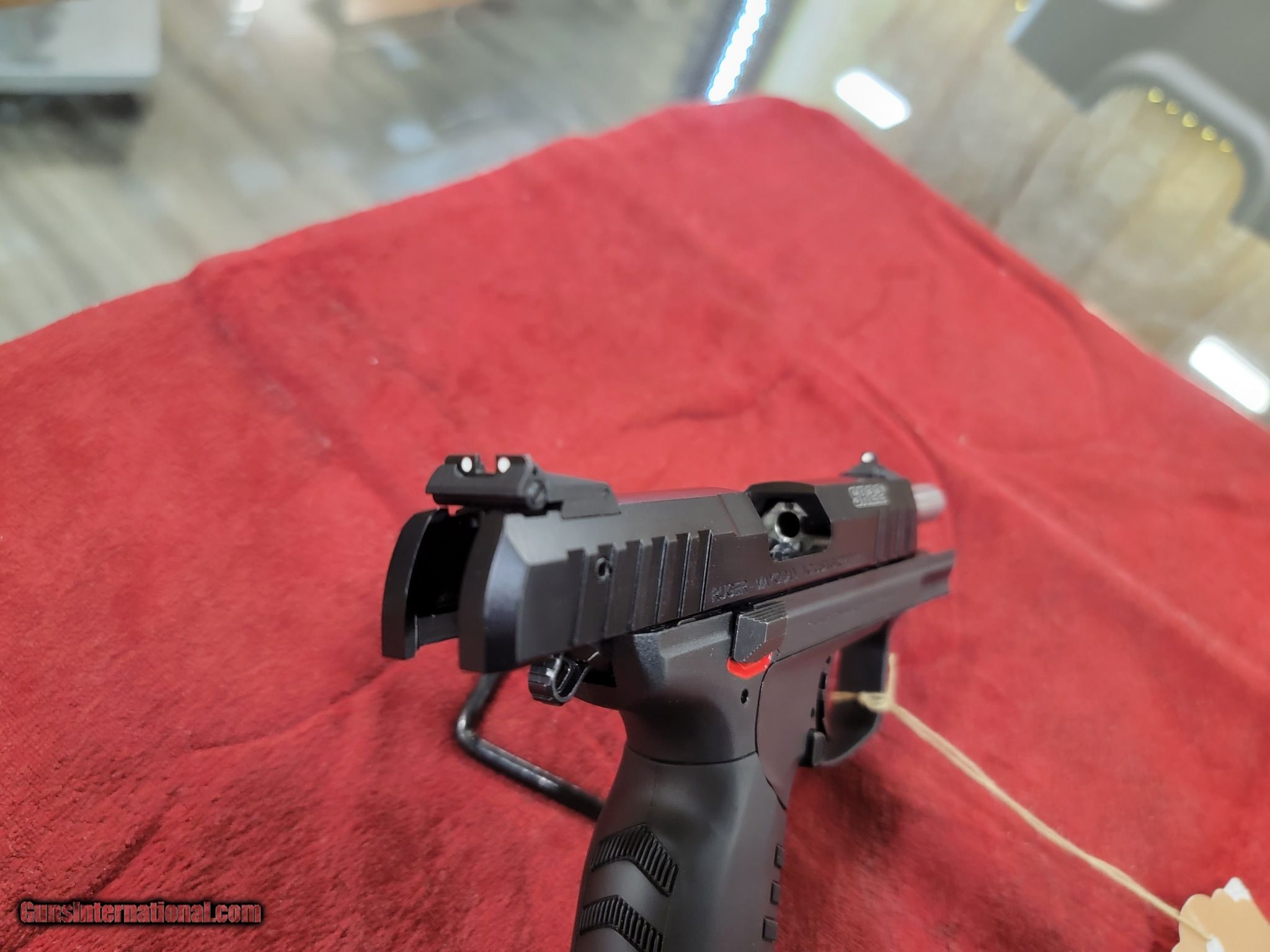 Ruger Sr22 9056