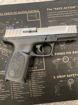 SMITH & WESSON SD9 VE - 3 of 5