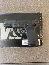 SMITH & WESSON M&P9 SHIELD EZ M2.0 - 3 of 5