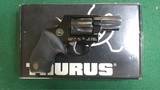 TAURUS 85UL - 2 of 2