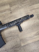 ANDERSON MANUFACTURING AM-15 w/ RedDot and foregrip - 5 of 7