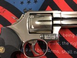 SMITH & WESSON 586 - 3 of 8